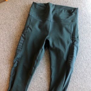 Fabletics Mila Capri